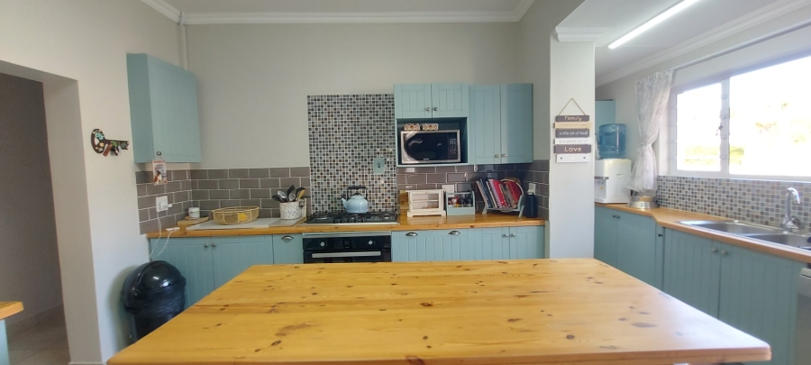 3 Bedroom Property for Sale in Albertinia Western Cape